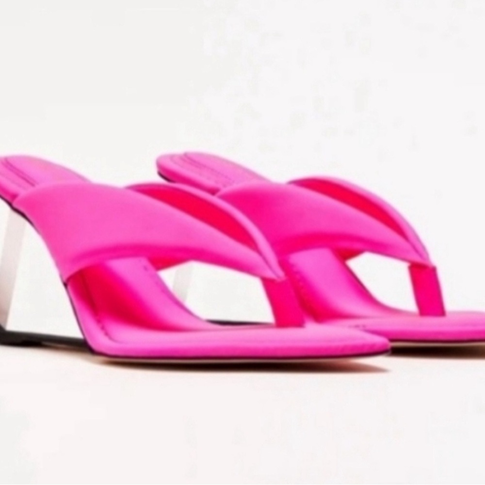 Good American Hot Pink Wedges